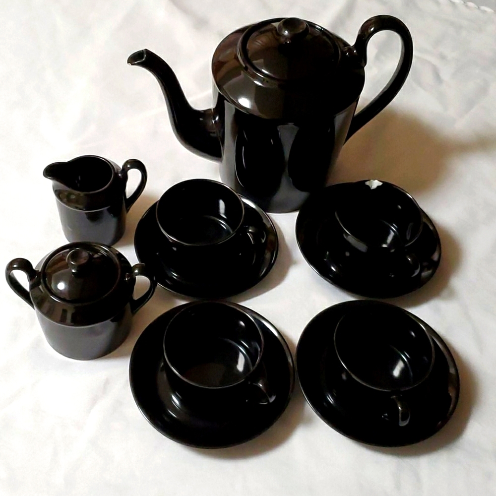 Fitz and Floyd 12pcs Coffee pot set
